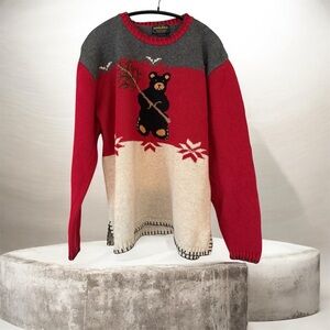 Woolrich Red and Cream Bear Sweater